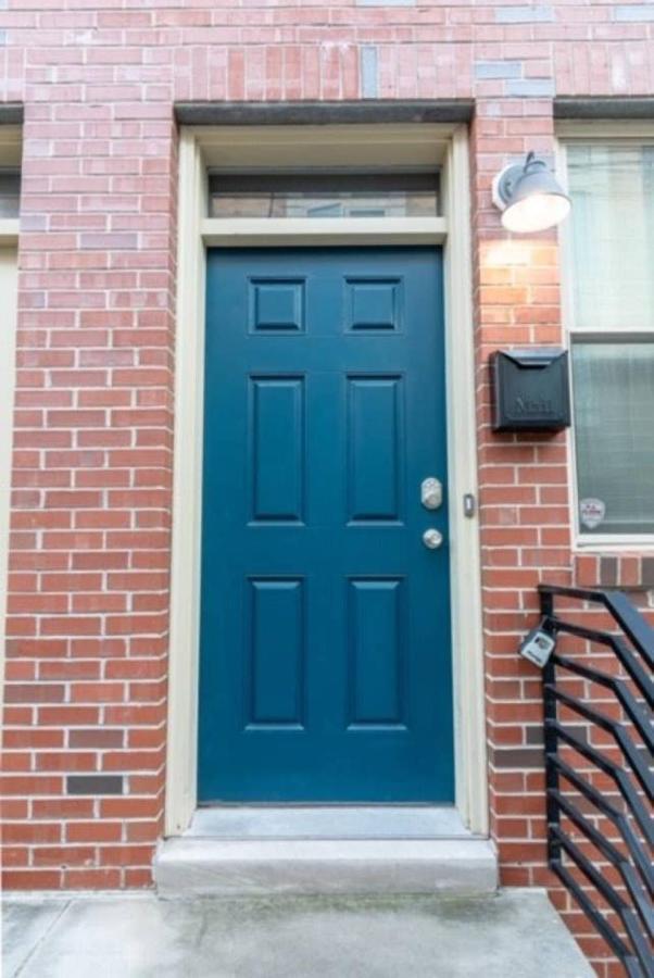Beautiful Lux 4 Bedroom*Near Penn/Chop*Roof Deck 필라델피아 외부 사진